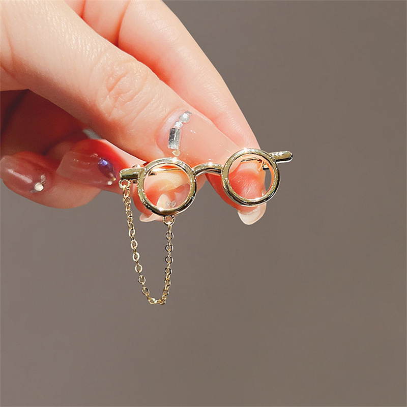 Spilla creativa in metallo a f - Sunglass Retainer Cord recensione e prezzo